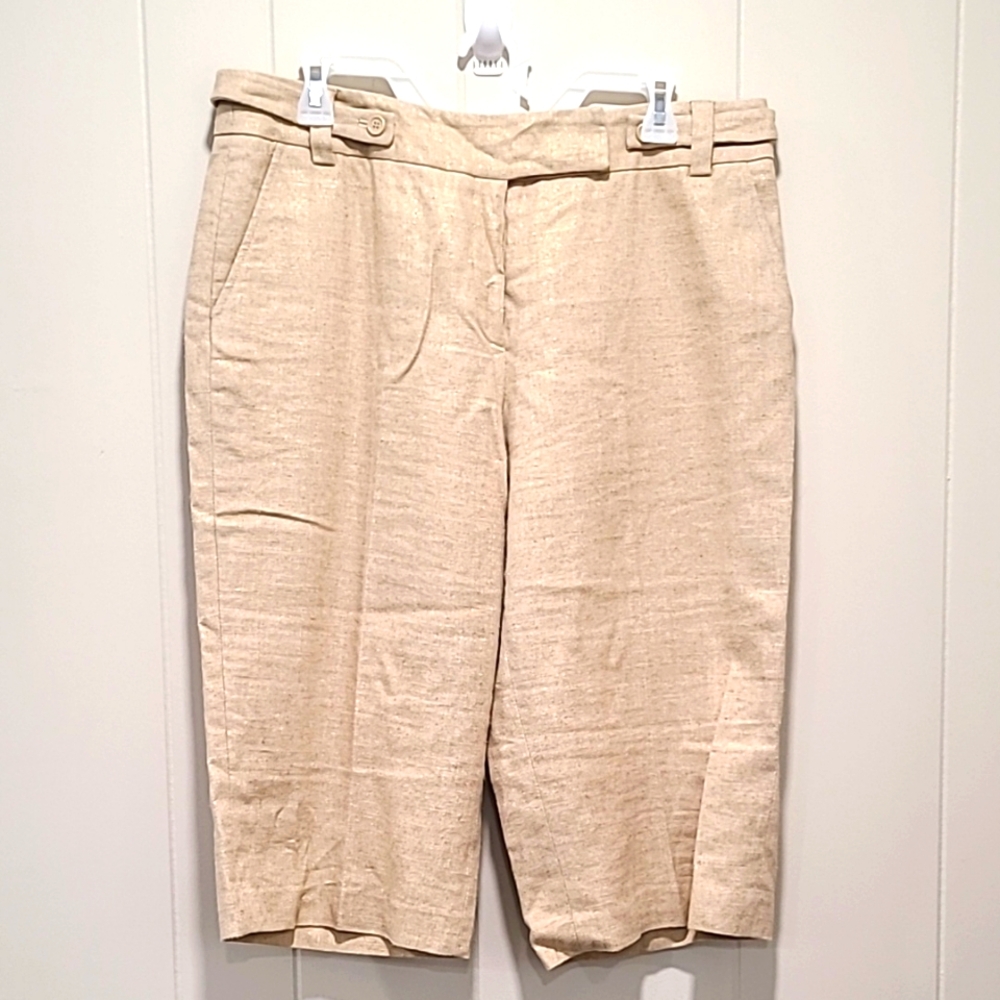 Peter Nygard Capri